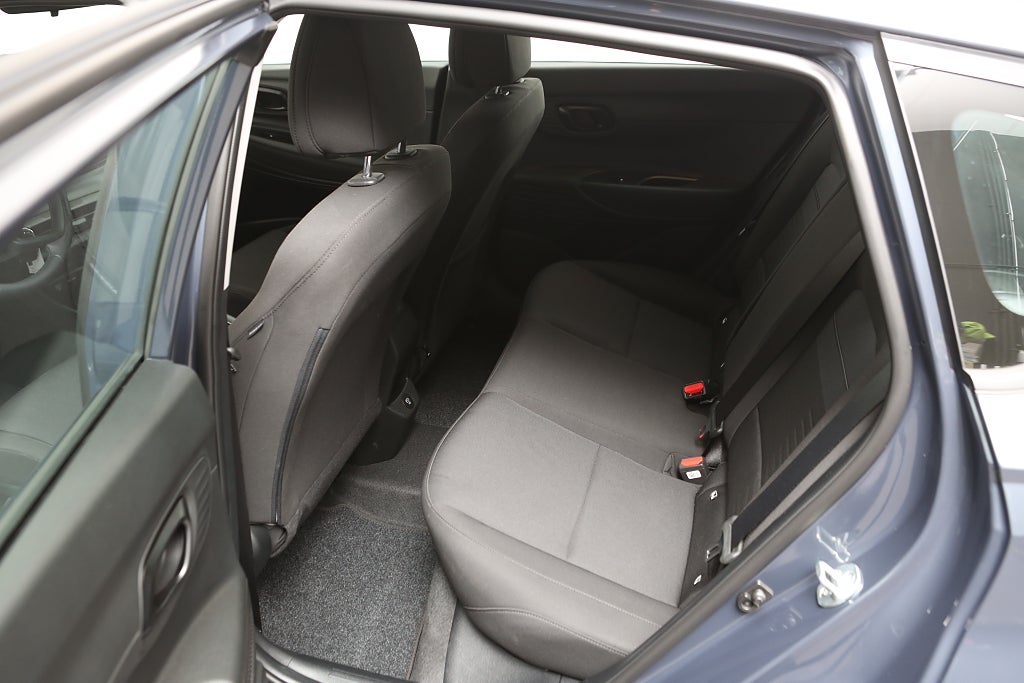 Hyundai Bayon Essential 1.2 MPi | Manuell | Moms |