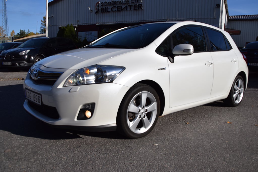 Toyota Auris Hybrid e-CVT HSD Premium Euro 5 B-KAMERA 