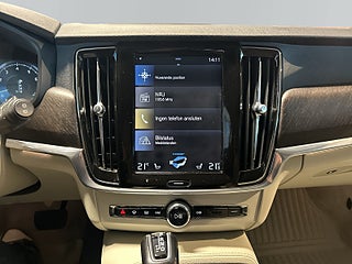 Volvo V90 Cross Country T5 AWD Geartronic Pro Edition MOMS/H&K/SoV/Kamera/Skinn