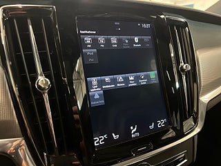 Volvo V90 D5 AWD R-Design S&V-hjul/Carplay/HUD/Pano/Bowers&W – bild 15