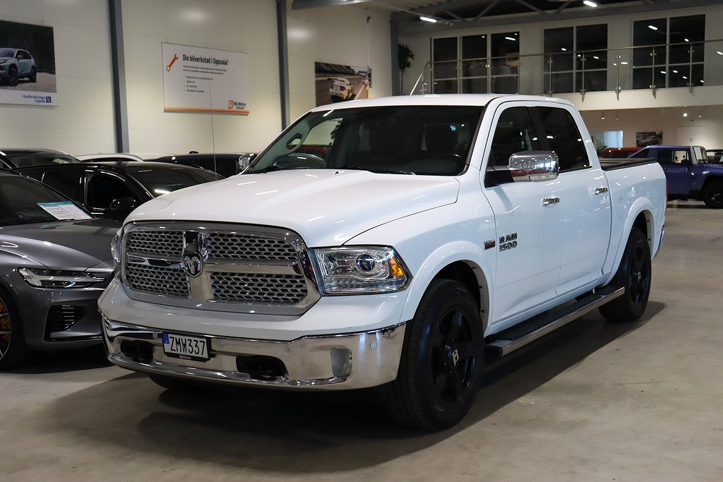 Dodge RAM 1500 5,7 V8 Hemi 395HK Laramie CrewCab AWD Luft 