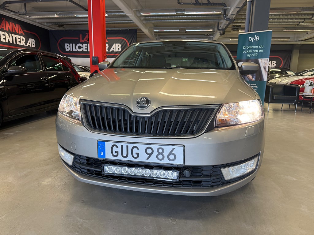 Skoda Rapid 2013 - miniatyr 3