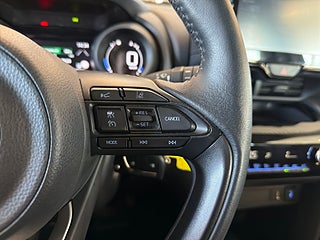 Toyota Yaris Cross Hybrid e-CVT Active S&V-Hjul/Backkamera/Rattvärme/BT – bild 17