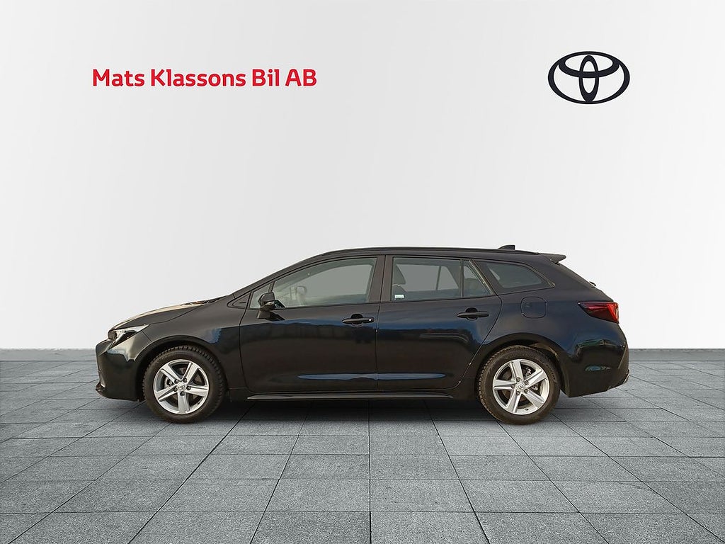 Toyota Corolla Touring Sports Hybrid 1.8 Active, Vinterhjul