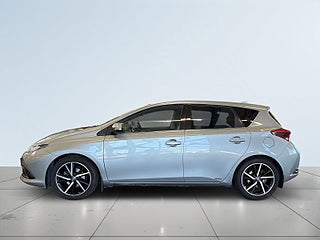 Toyota Auris 1.2 Turbo Multidrive S Intense Edit S&V/Drag/Backkamera – bild 3