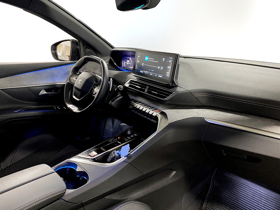 Bild på Peugeot 5008 GT 1,2 PT 130hk Aut 7-SITS B-KAMERA CARPLAY