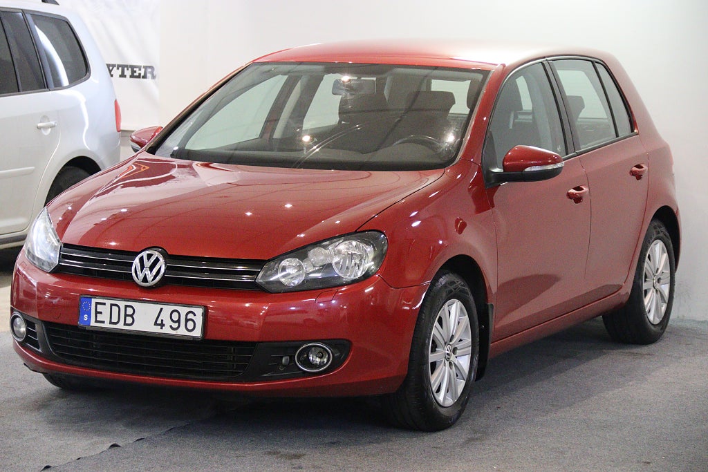 Volkswagen Golf 5-dörrar 1.6 Multifuel NY BESIKTAD NY SERVAD M-VÄRMARE
