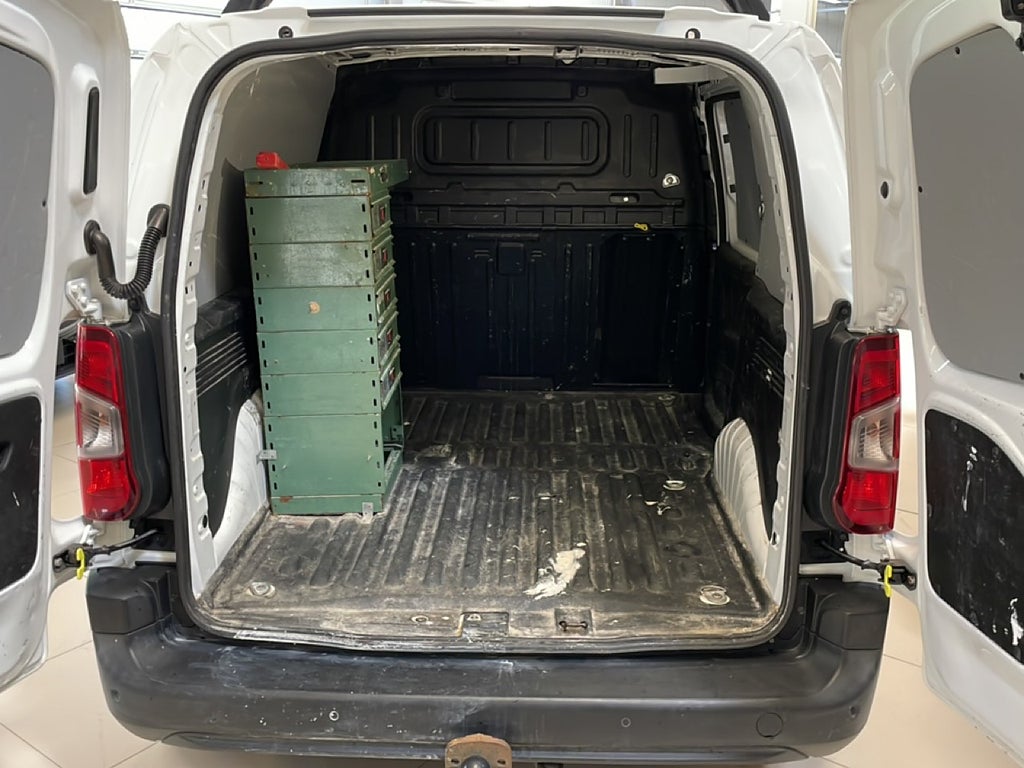 Citroen Berlingo Van 1.5 BlueHDi 130 EAT, 8 växlar, drag, dieselvärmare – bild 10