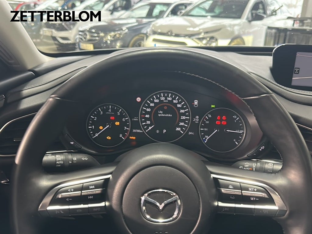 Kombi Mazda CX-30 10 av 21