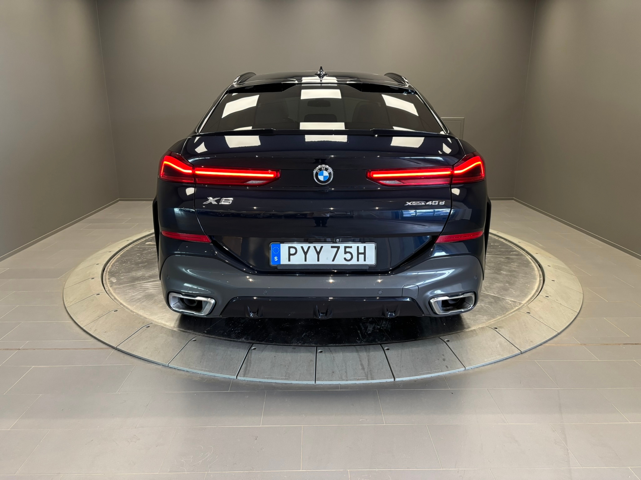 BMW X6 2021, photo 4/57