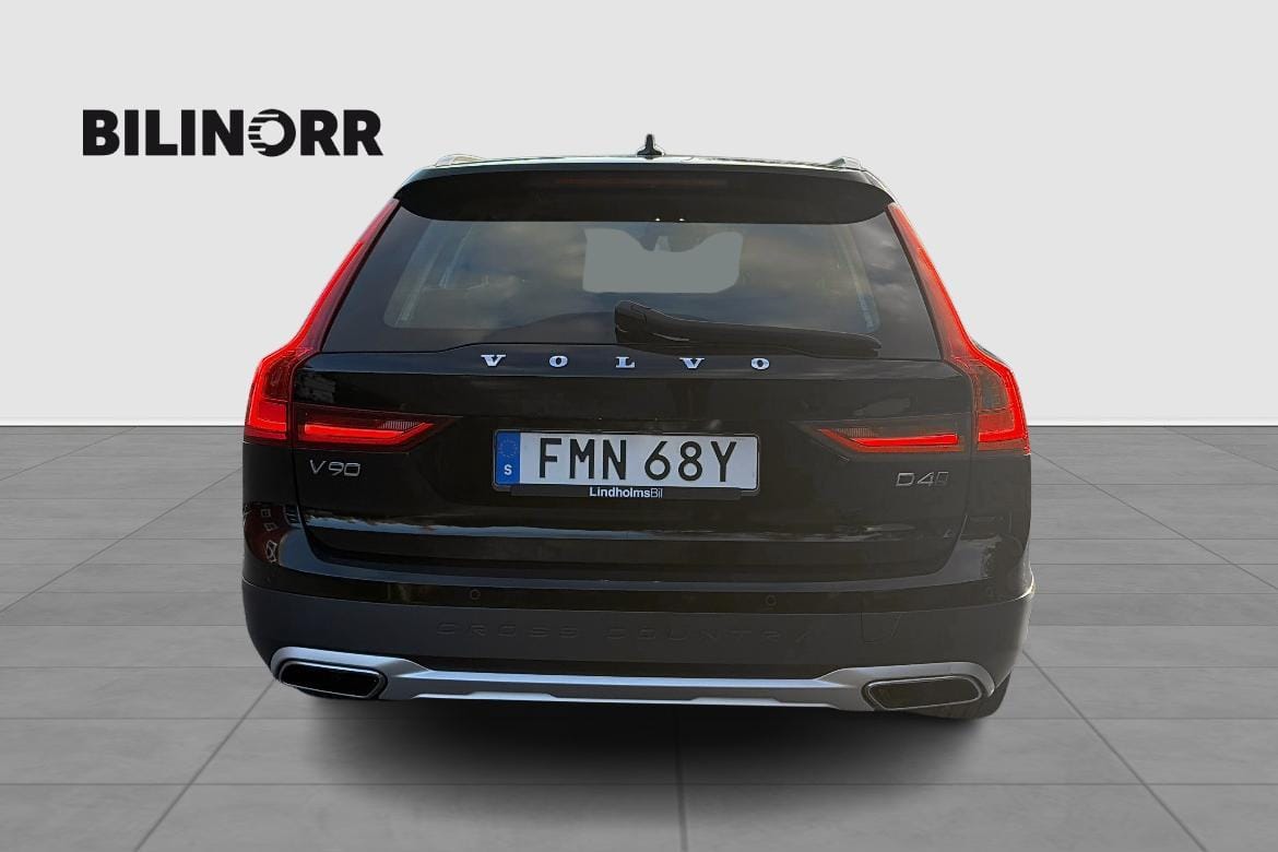 Volvo V90 Cross Country 2019, kuva 4/10