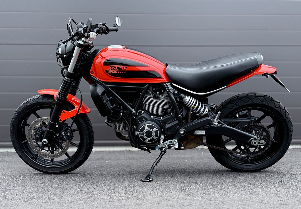 Ducati Scrambler Sixty2