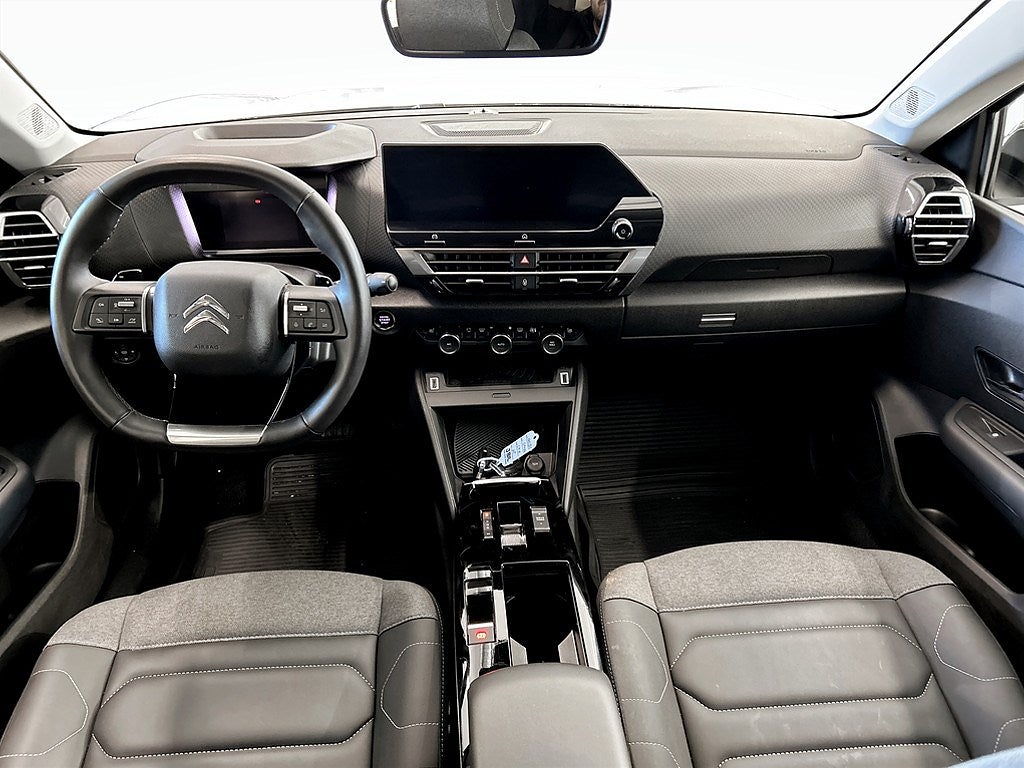 Bild på Citroën C4 X Shine 1.2 PT 130hk Aut - 360-KAMERA, CARPLAY