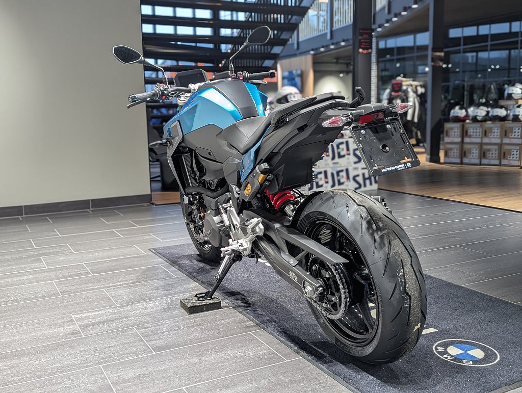 BMW F900R.Quickshifter och Värmehandtag på köpet!.Dynamic.Omg lev!