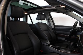 Kombi BMW 330 8 av 20