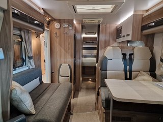 Husbil-halvintegrerad Swift Toscane 794 EQ 9 av 17