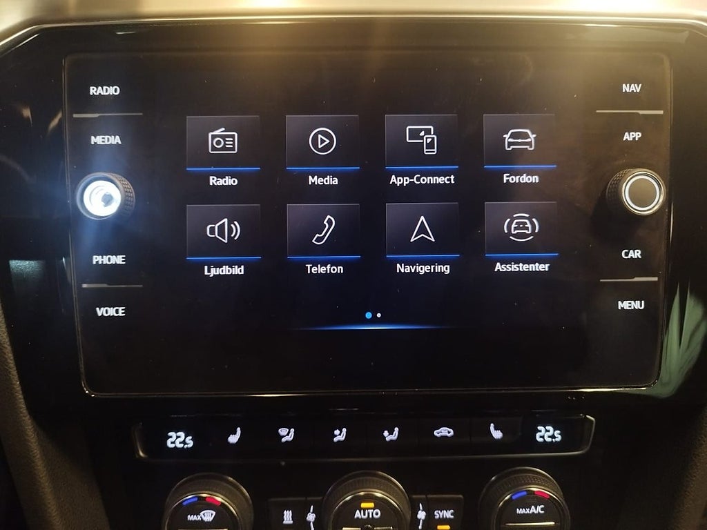 Volkswagen Passat 2018 - miniatyr 11