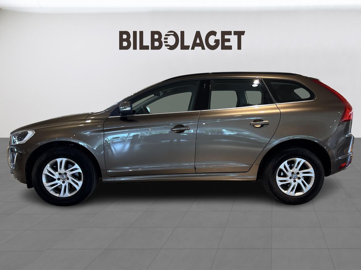 Volvo XC60 D4 AWD Momentum Business E 2016, bild 2/34