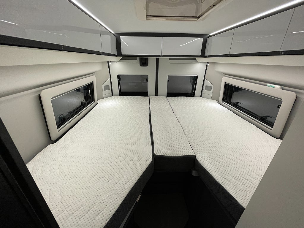 Adria Twin Supreme 640 SLB  / ALDE / Automat / Solcell / B-kort / Lång - Adria