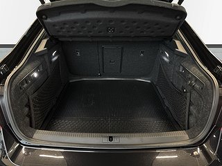 Skoda Superb 2.0 TSI 4x4 Business L&K 272 hk S&V/Navi/Pvärm