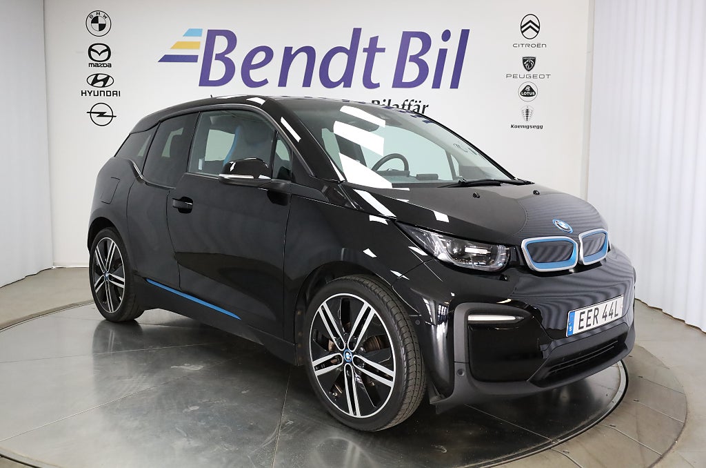BMW i3 120 Ah Charged Plus / Navi / Park Assist / Fri Service
