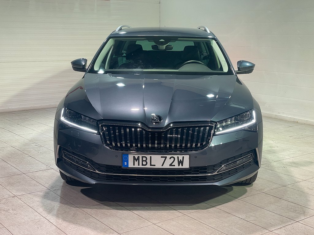 Skoda Superb iV Plug-in | Business | Style | Kamera | Läder 2022