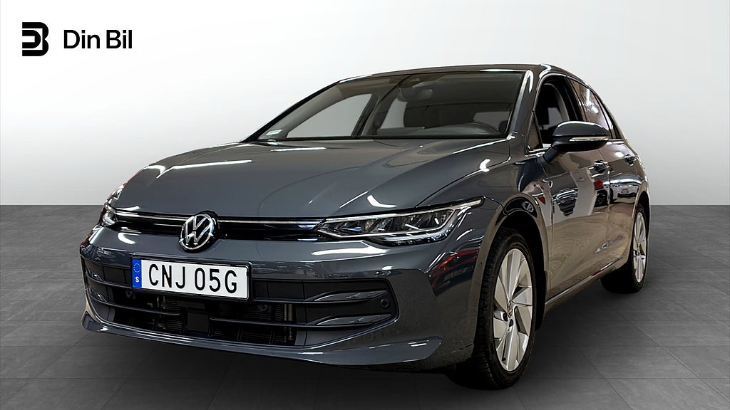 Volkswagen Golf 1.5 eTSI 150 DSG/Dragkrok/Edition-backkamera-keyle