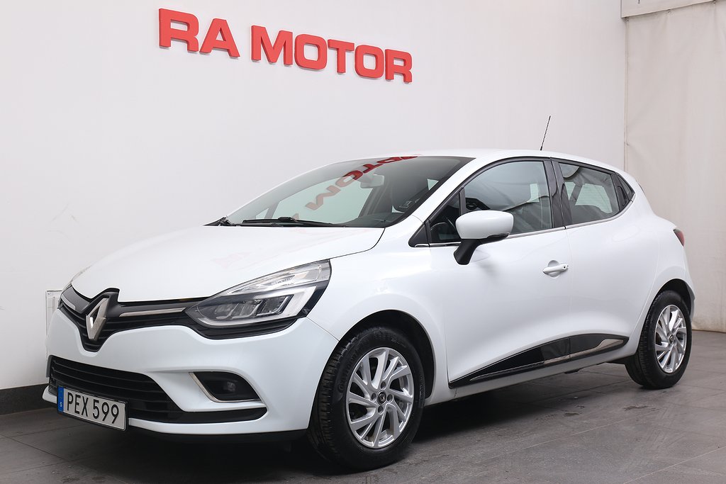 Halvkombi Renault Clio 2 av 16
