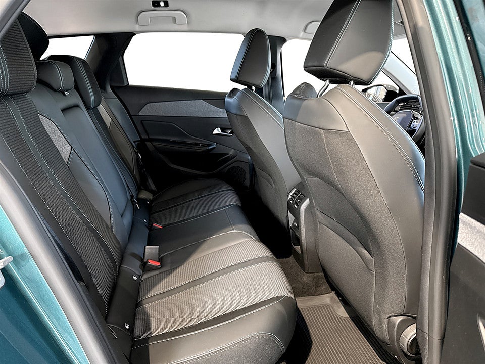 Bild på Peugeot 308 SW Allure Pack 1.2 PT 130hk Aut B-KAMERA CARPLAY