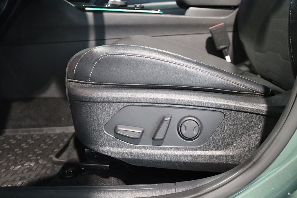 Kia Sportage PHEV Advance 360° Navi CarPlay Rattvärme Keyless 2023