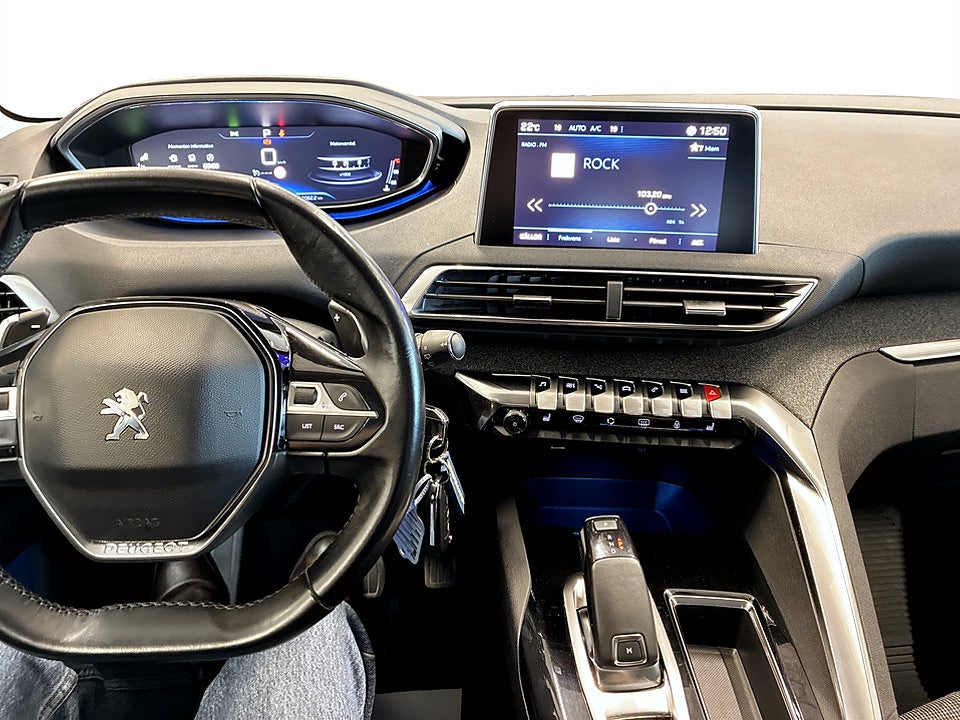 Bild på Peugeot 3008 Allure 1.2 PT 130hk Aut P-SENSORER