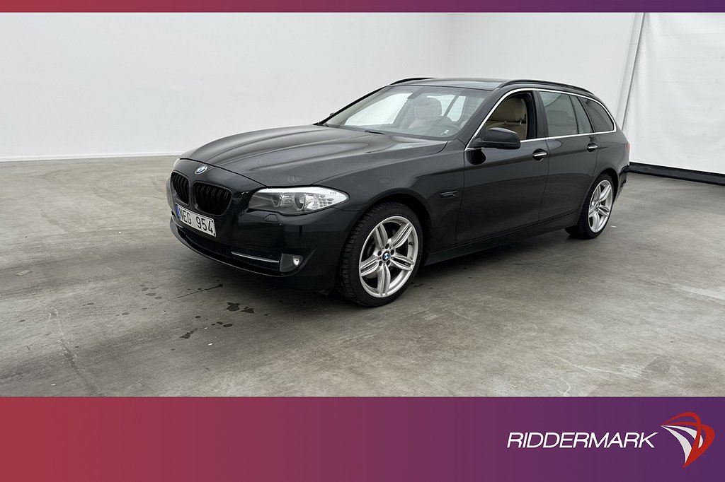 BMW 530 i Touring 272hk Panorama HiFi Skinn Sensorer Drag