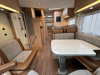 Husbil-halvintegrerad Sunlight T68 10 Year Edition, 5 av 20