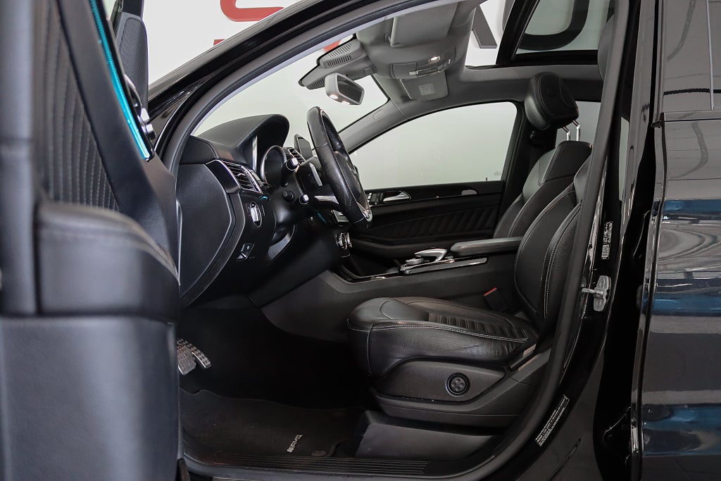 Mercedes-Benz GLE 350 d 4M Coupé AMG H/K Pano Drag Värmare