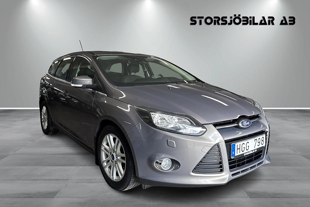 Ford Focus Kombi 2.0 TDCi Powershift Titanium +Vinterhjul