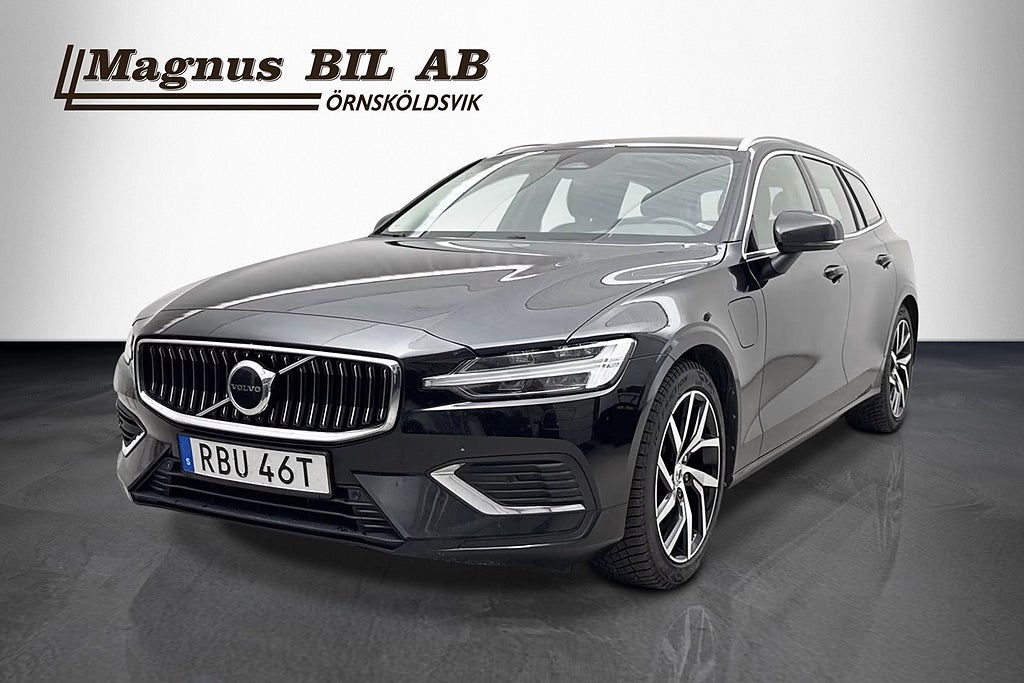 Volvo V60 Recharge T6 AWD Aut Core Edi Drag Kamera V-hjul P-värm 2023 till salu hos Magnus Bil