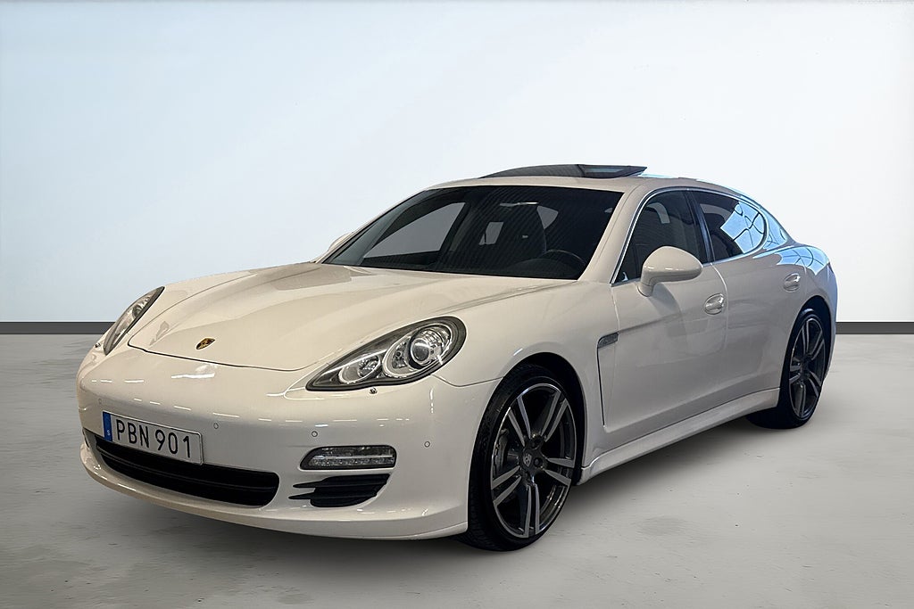 Porsche Panamera S PDK V8 400 HK Euro 5