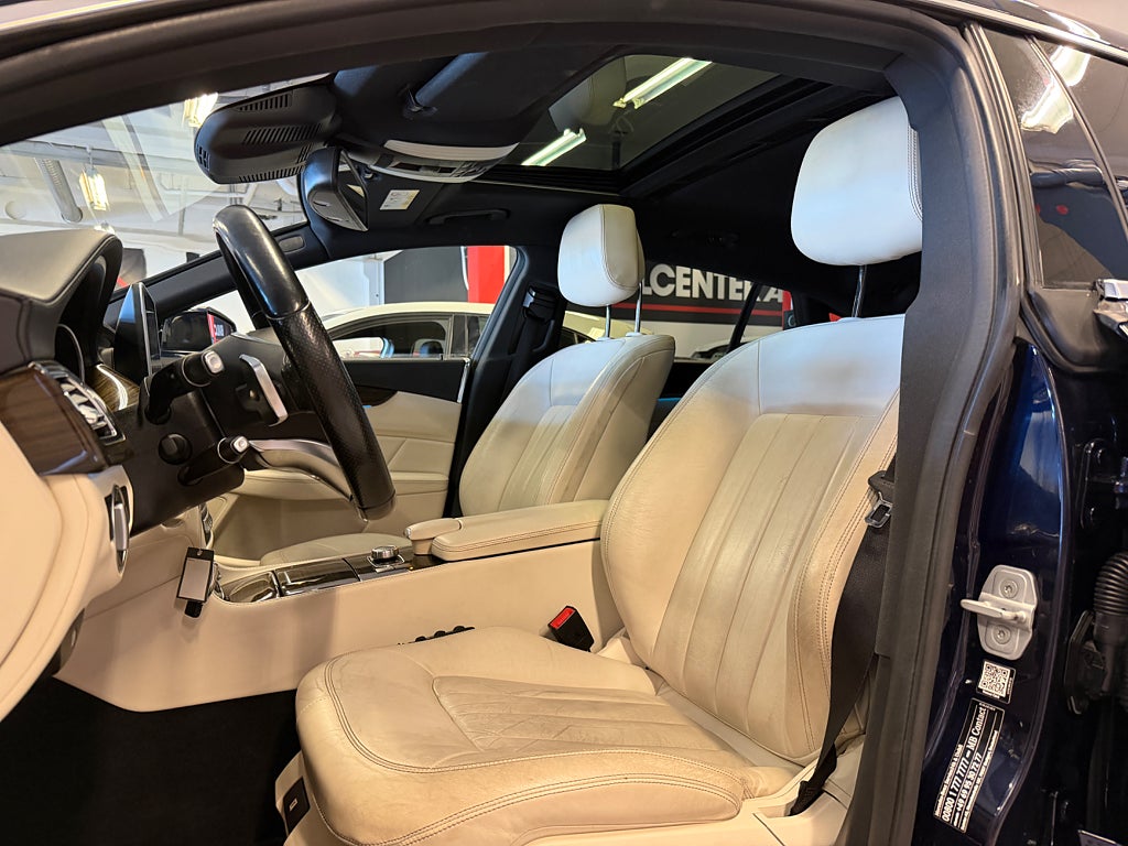 Mercedes-Benz CLS 2015 - miniatyr 21