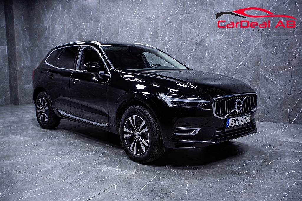 Volvo XC60 Recharge T6 AWD Inscription Exp H/K Pano CarPlay Kamera 