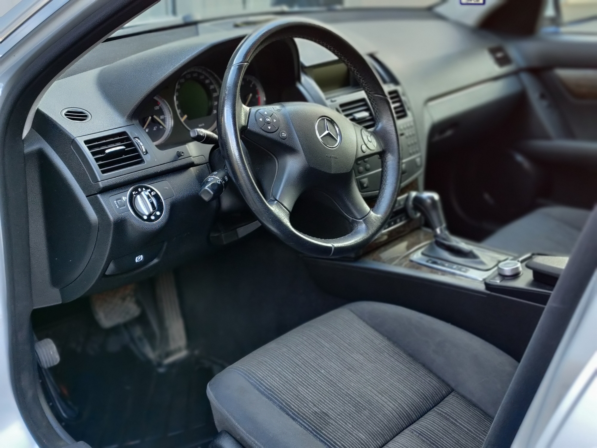 Mercedes-Benz C 2008, photo 6/24