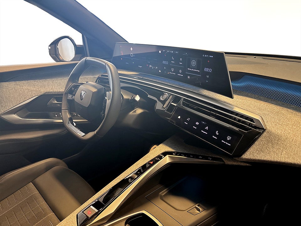 Bild på Peugeot 5008 GT Hybrid 145hk Aut KAMPANJ BRÄNSLE INGÅR