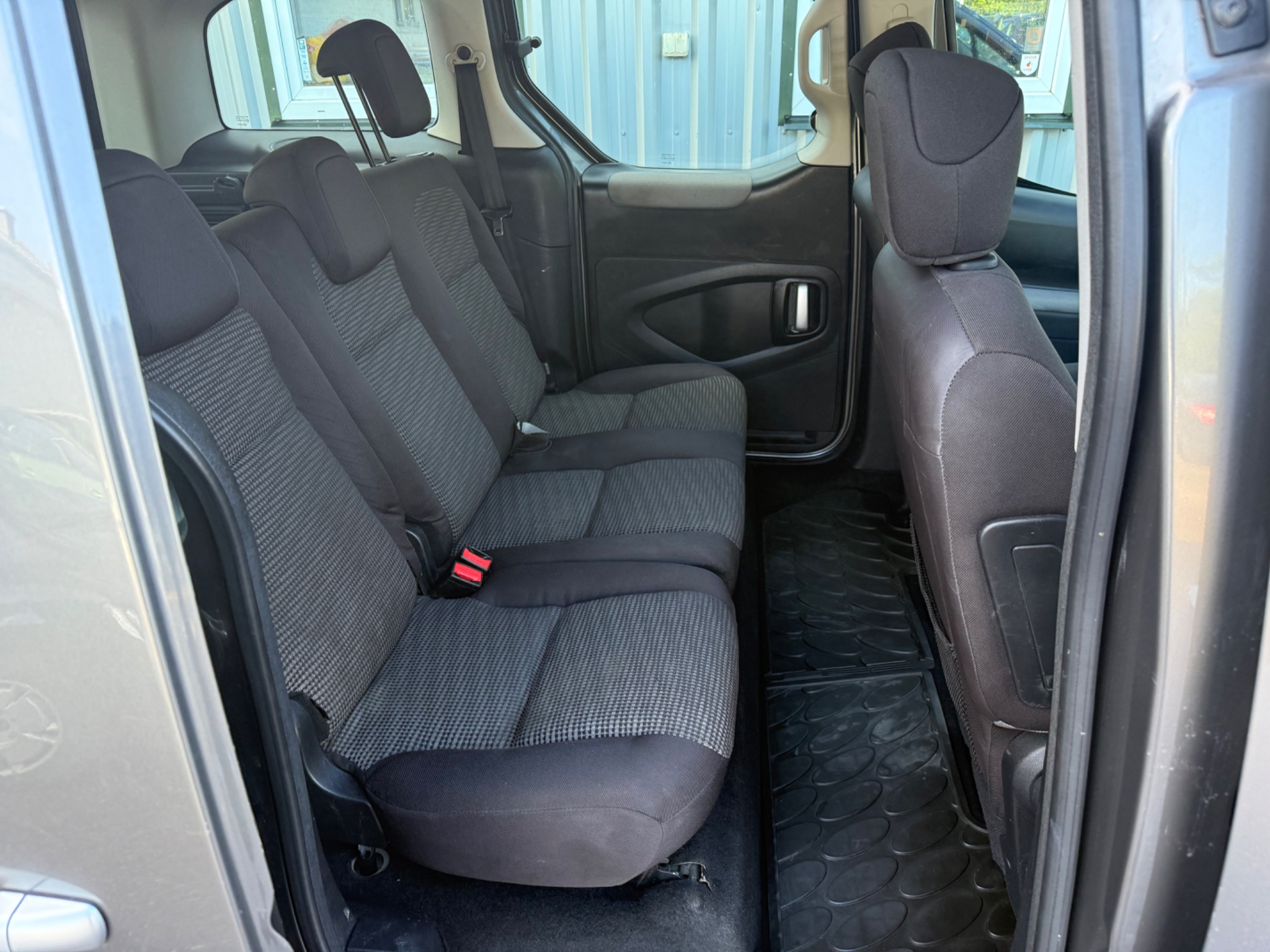 Peugeot Partner 2012, bild 7/37