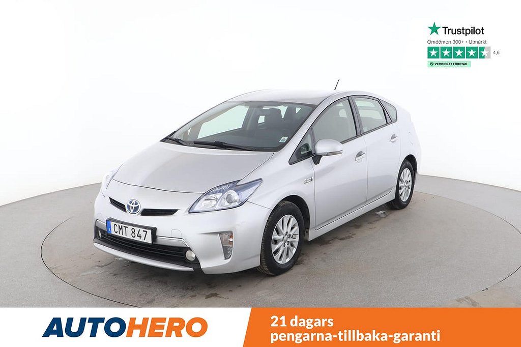 Toyota Prius Plug-in Hybrid / Motorvärmare, Backkamera, GPS