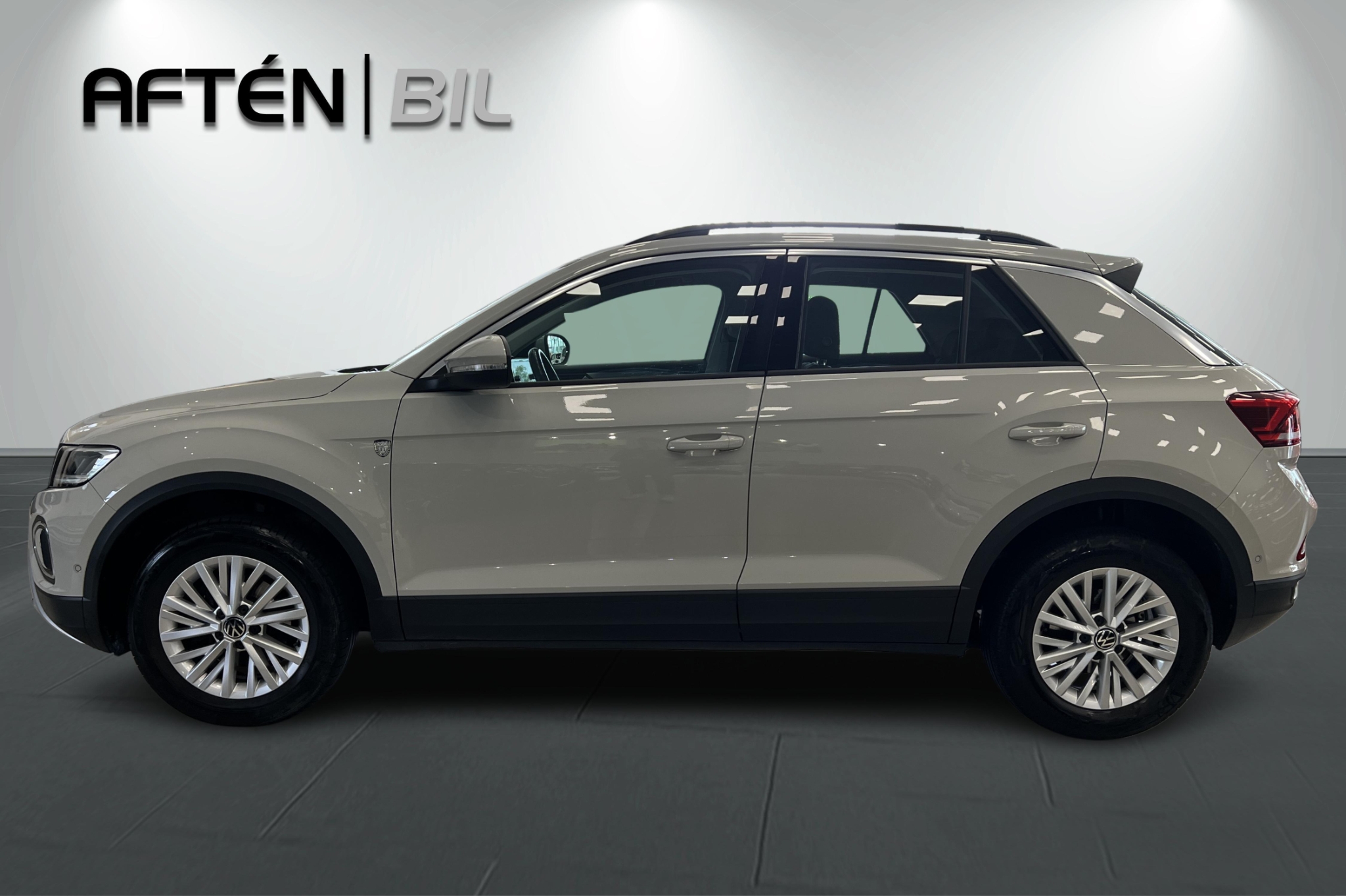 Volkswagen T-Roc Automat 2023, bild 6/10