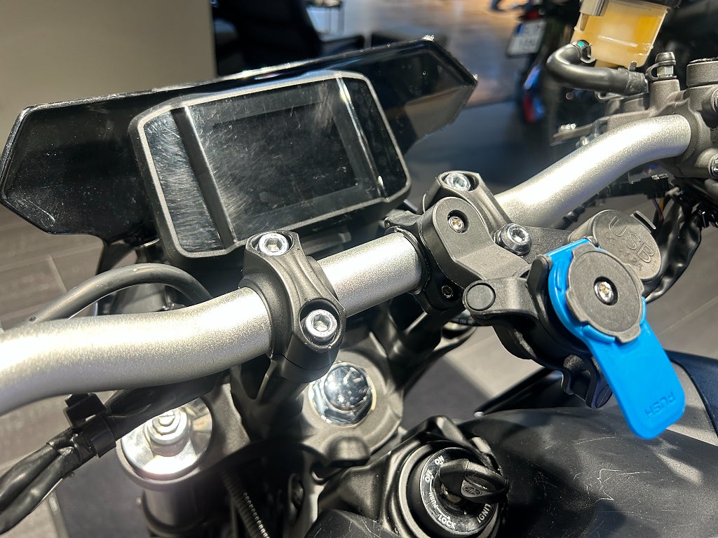 Yamaha MT-09/3,45%/Helsystem/Yoshimura/Rensad bakdel