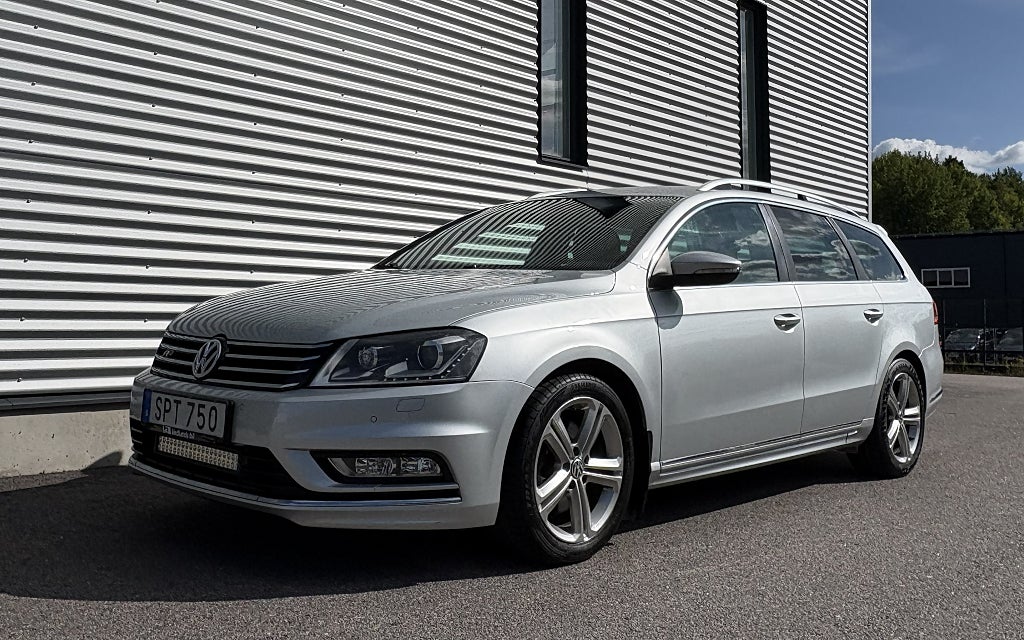 Volkswagen Passat 2.0 TDI DPF AUT 4Motion R-Line Mycket fin 