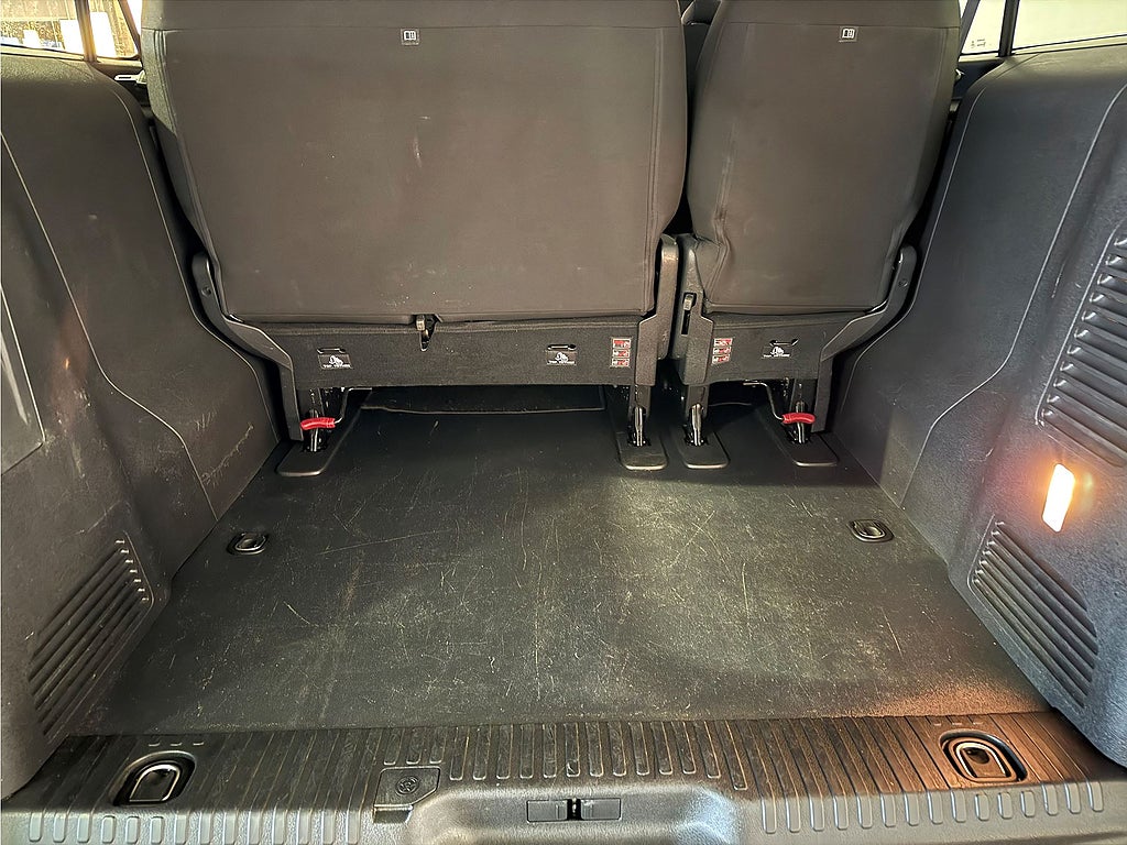 Bild på Peugeot e-Traveller Business 75kWh 136hk Aut L3 - 9-SITS