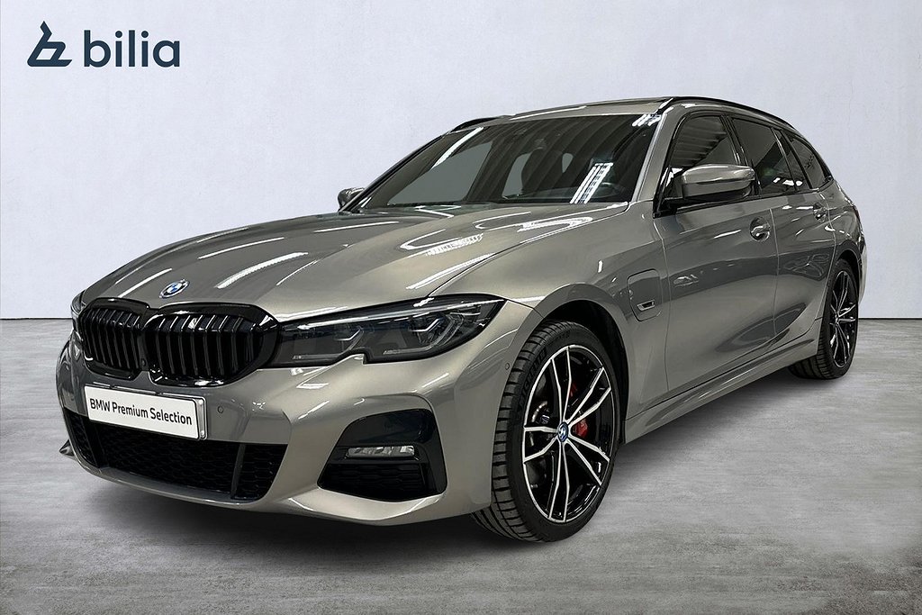 BMW 330e xDrive Touring M-Sport | M stolar | Panorama | Drag | 360 | 19" 