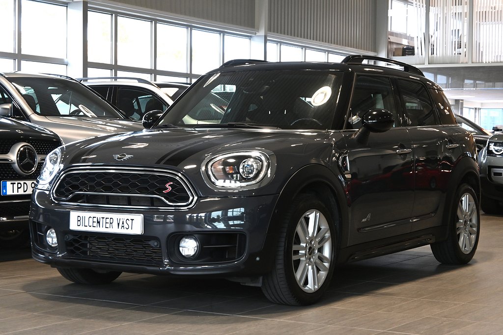 MINI Countryman Cooper S ALL4 192hk Navi LED 
