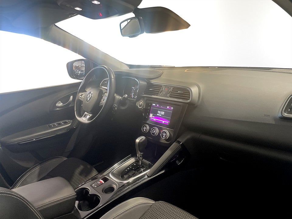 Bild på Renault Kadjar Limited 1.3 TCe ZEN 140hk Aut DRAG B-KAMERA